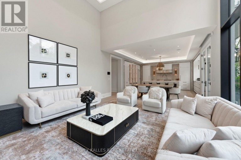 117 YONGE BOULEVARD, Toronto (Bedford Park-Nortown), Ontario, M5M3H2