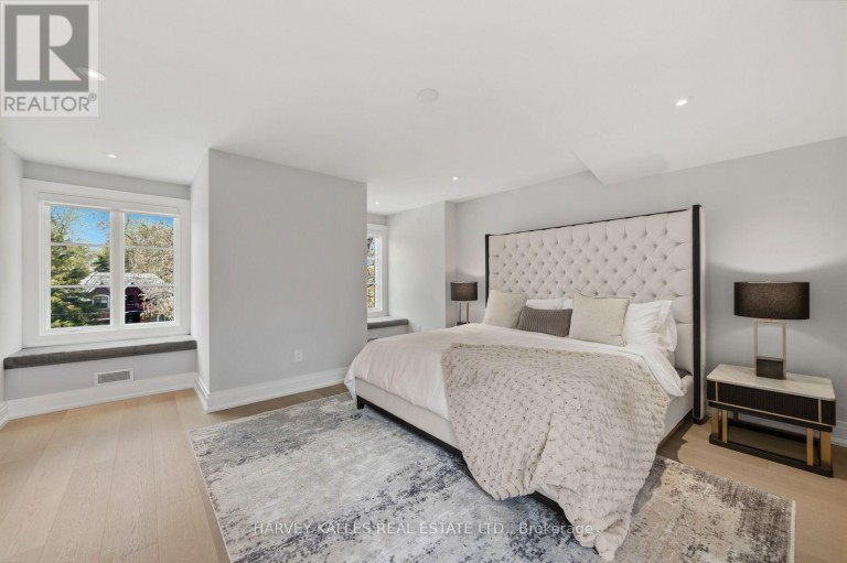 117 YONGE BOULEVARD, Toronto (Bedford Park-Nortown), Ontario, M5M3H2