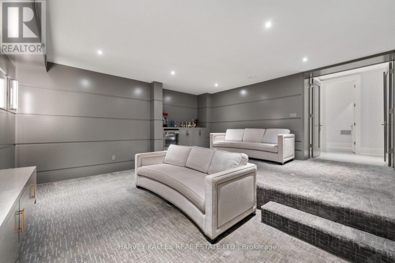 117 YONGE BOULEVARD, Toronto (Bedford Park-Nortown), Ontario, M5M3H2