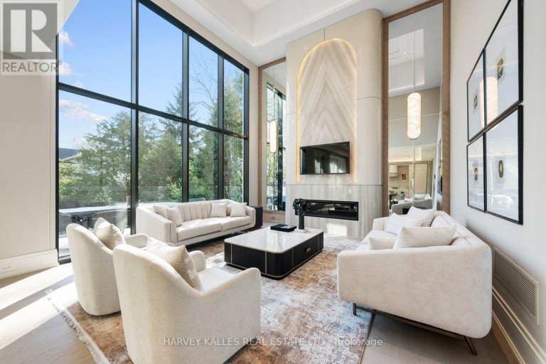 117 YONGE BOULEVARD, Toronto (Bedford Park-Nortown), Ontario, M5M3H2