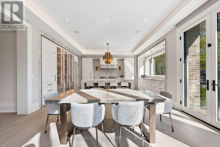 117 YONGE BOULEVARD, Toronto (Bedford Park-Nortown), Ontario, M5M3H2