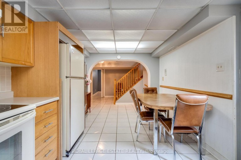 17 ALTAIR AVENUE, Toronto (L'Amoreaux), Ontario, M1W2R1