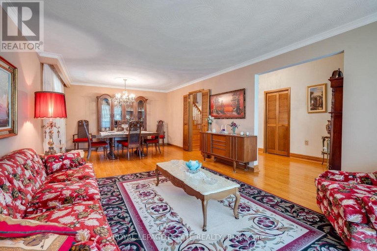 17 ALTAIR AVENUE, Toronto (L'Amoreaux), Ontario, M1W2R1