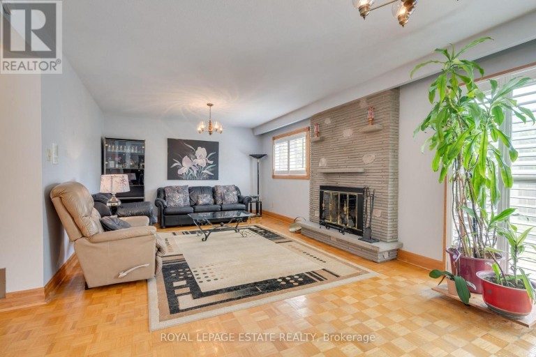 17 ALTAIR AVENUE, Toronto (L'Amoreaux), Ontario, M1W2R1