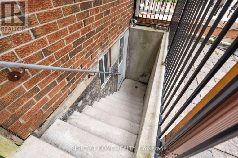 167 GOLDHAWK TRAIL, Toronto (Milliken), Ontario, M1V1X1