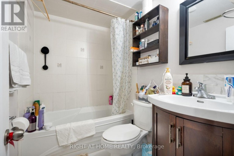 167 GOLDHAWK TRAIL, Toronto (Milliken), Ontario, M1V1X1