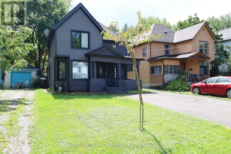 4424 ELLIS STREET, Niagara Falls (Downtown), Ontario, L2E1H4