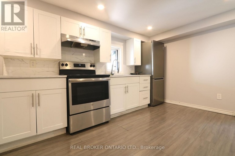 4424 ELLIS STREET, Niagara Falls (Downtown), Ontario, L2E1H4