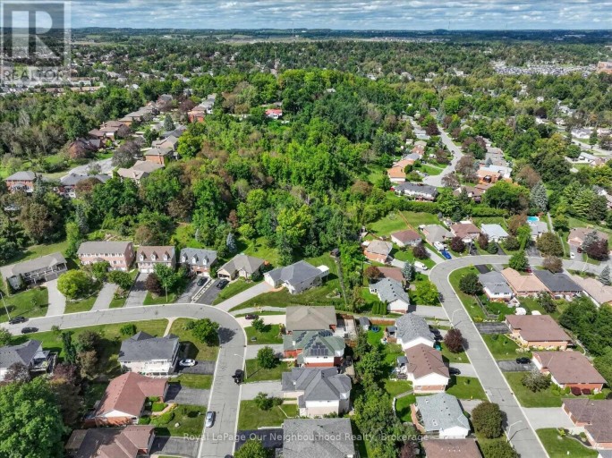 1072 SILVERDALE ROAD, Peterborough (Otonabee Ward 1), Ontario, K9J7W6