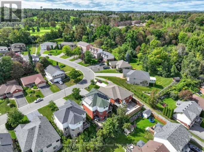 1072 SILVERDALE ROAD, Peterborough (Otonabee Ward 1), Ontario, K9J7W6