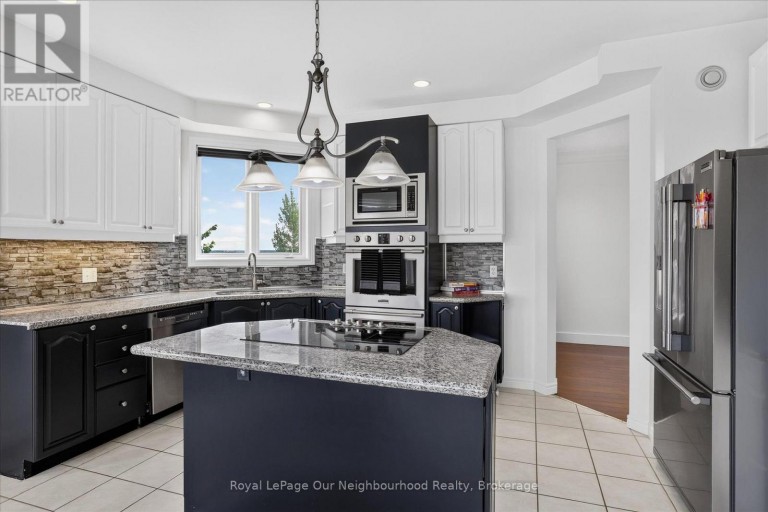 1072 SILVERDALE ROAD, Peterborough (Otonabee Ward 1), Ontario, K9J7W6