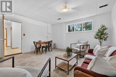 11 PEMBER PLACE Kingston (Central City West) Ontario photo 21