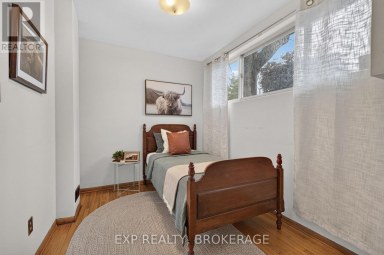 11 PEMBER PLACE Kingston (Central City West) Ontario photo 25