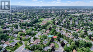 11 PEMBER PLACE Kingston (Central City West) Ontario photo 35
