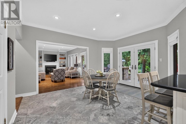110 UPPER CANADA DRIVE, Toronto (St. Andrew-Windfields), Ontario, M2P1S4