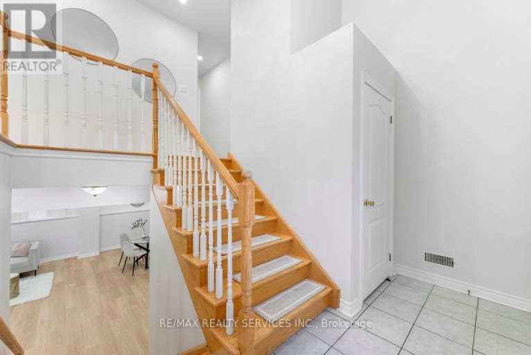 254 OLD MOSLEY STREET, Wasaga Beach, Ontario, L9Z2H8