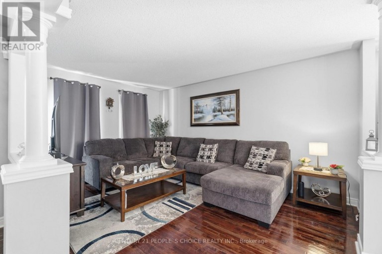 4 IMPERIAL CROWN LANE, Barrie (Innis-Shore), Ontario, L4N0T4