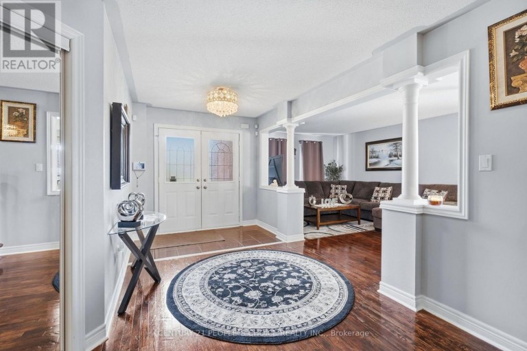 4 IMPERIAL CROWN LANE, Barrie (Innis-Shore), Ontario, L4N0T4