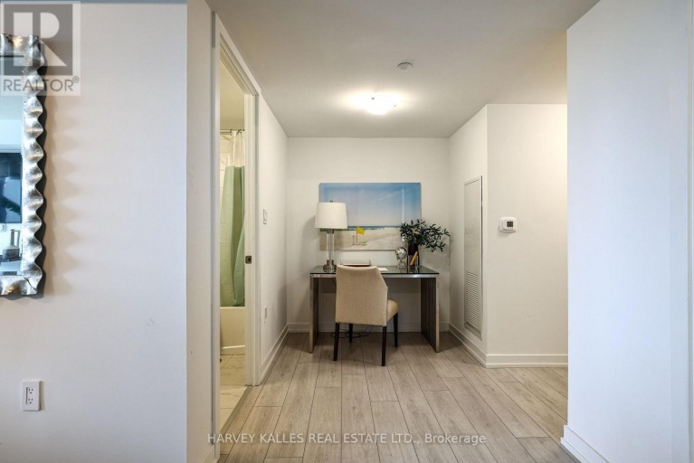 606 - 556 MARLEE AVENUE, Toronto (Yorkdale-Glen Park), Ontario, M6B0B1
