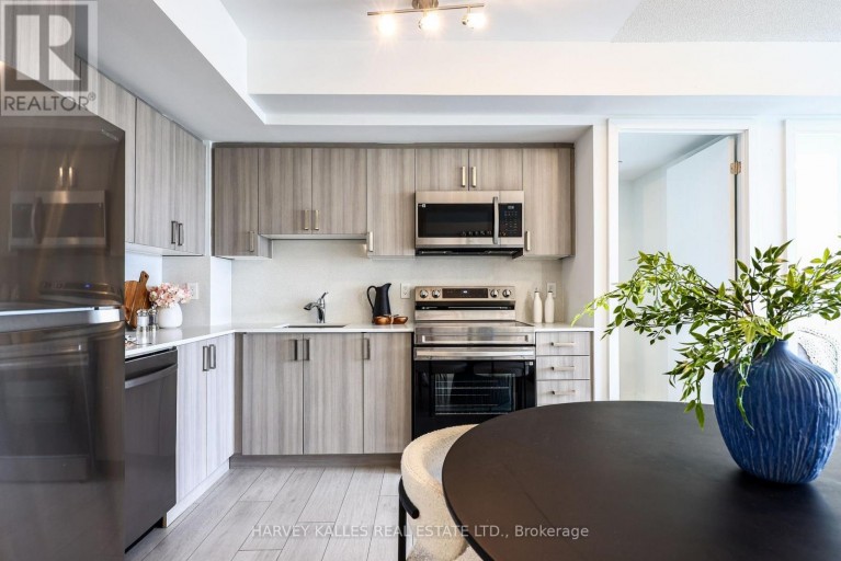 606 - 556 MARLEE AVENUE, Toronto (Yorkdale-Glen Park), Ontario, M6B0B1