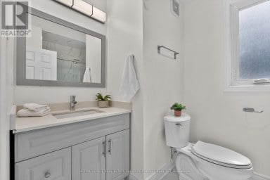 245 GLENHOLME AVENUE Hamilton (Glenview) Ontario photo 17
