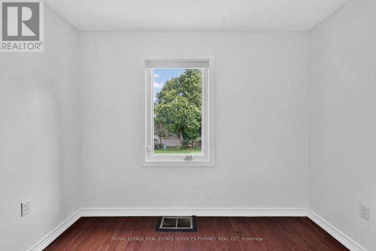 245 GLENHOLME AVENUE, Hamilton (Glenview), Ontario, L8K3L9