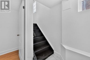 245 GLENHOLME AVENUE Hamilton (Glenview) Ontario photo 23