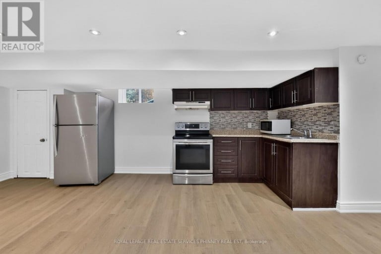 245 GLENHOLME AVENUE, Hamilton (Glenview), Ontario, L8K3L9