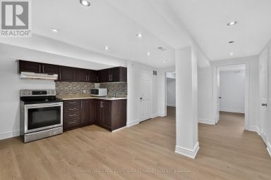 245 GLENHOLME AVENUE Hamilton (Glenview) Ontario photo 27