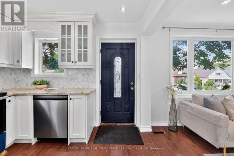 245 GLENHOLME AVENUE, Hamilton (Glenview), Ontario, L8K3L9