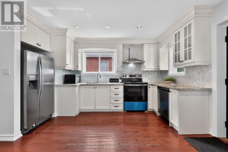 245 GLENHOLME AVENUE, Hamilton (Glenview), Ontario, L8K3L9