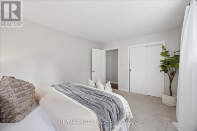 364 KING STREET E Clarington (Bowmanville) Ontario photo 13