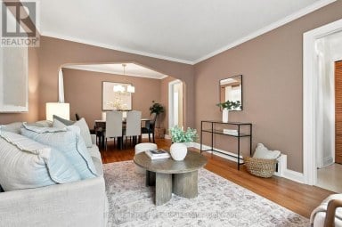 126 LAUDER ROAD Oshawa (O'Neill) Ontario photo 8