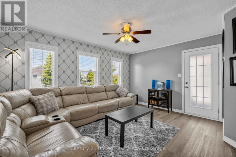 49 WATERVIEW LANE, Clarington (Newcastle), Ontario, L1B1P5