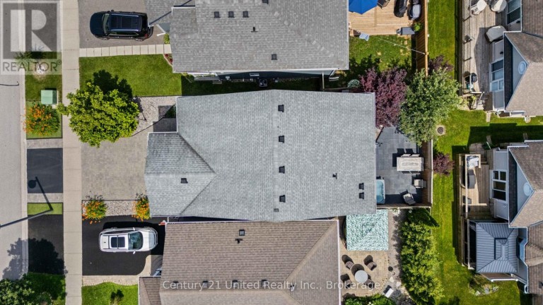 49 WATERVIEW LANE, Clarington (Newcastle), Ontario, L1B1P5