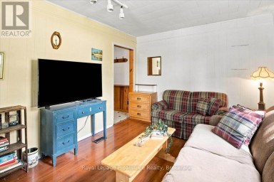 513 MOIRA STREET Tweed (Tweed (Village)) Ontario photo 11