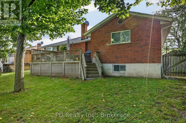 1436 WILDLARK DRIVE, Peterborough (Monaghan Ward 2), Ontario, K9K1X3