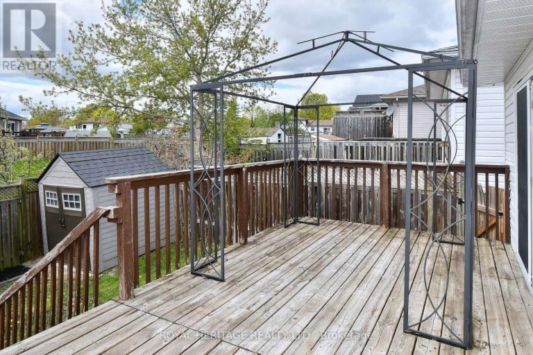 358 MIDDLEFIELD ROAD, Peterborough (Ashburnham Ward 4), Ontario, K9J8S4