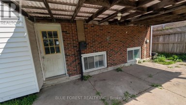 109 LANGTON ROAD London East (East D) Ontario photo 5