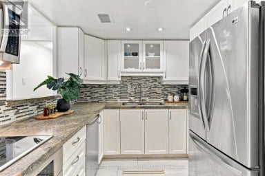 203 - 70 MONTCLAIR AVENUE Toronto (Forest Hill South) Ontario photo 22