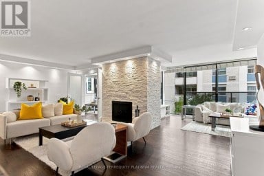 203 - 70 MONTCLAIR AVENUE Toronto (Forest Hill South) Ontario photo 3