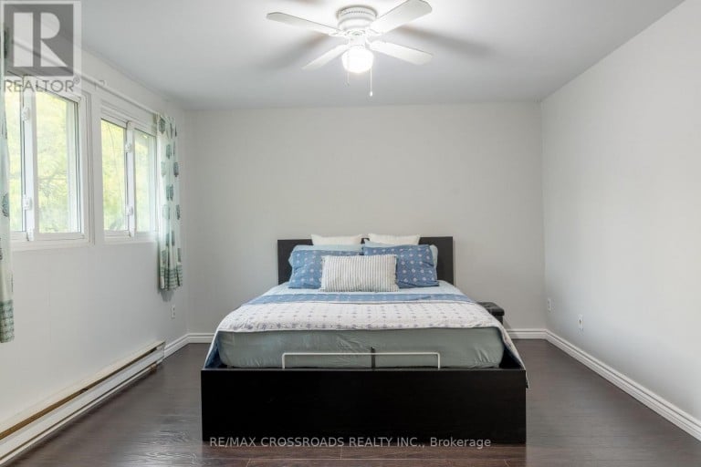 30 - 350 CAMELOT COURT, Oshawa (Eastdale), Ontario, L1G6P7