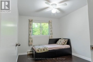 30 - 350 CAMELOT COURT Oshawa (Eastdale) Ontario photo 21