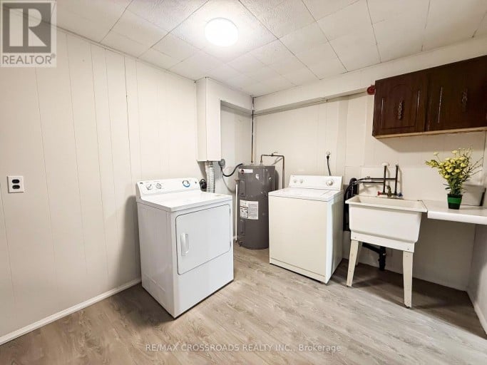 30 - 350 CAMELOT COURT, Oshawa (Eastdale), Ontario, L1G6P7
