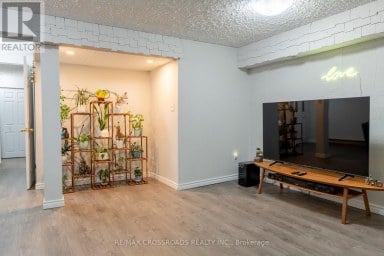30 - 350 CAMELOT COURT Oshawa (Eastdale) Ontario photo 32