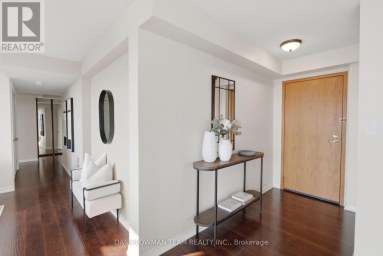 702 - 80 ATHOL STREET E Oshawa (Central) Ontario photo 2