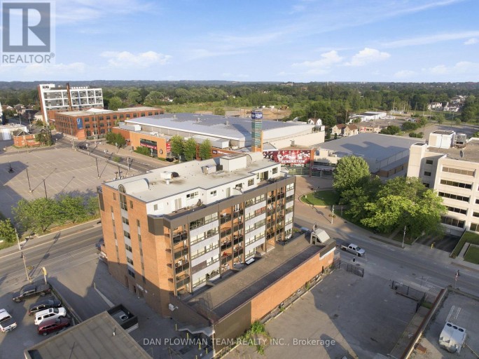 702 - 80 ATHOL STREET E, Oshawa (Central), Ontario, L1H8B7