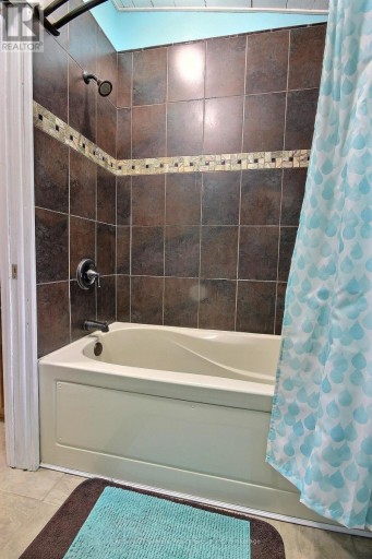 1082 GREEN LAKE ROAD, Algonquin Highlands (Stanhope), Ontario, K0M1S0