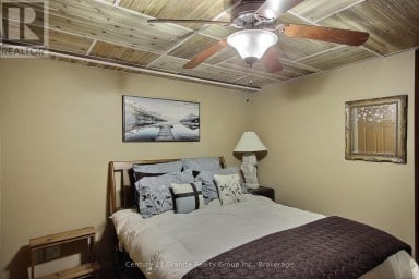 1082 GREEN LAKE ROAD Algonquin Highlands (Stanhope) Ontario photo 18