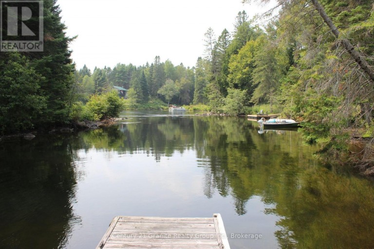 1082 GREEN LAKE ROAD, Algonquin Highlands (Stanhope), Ontario, K0M1S0
